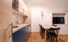 A20- Bp Modern Boutique Apartments